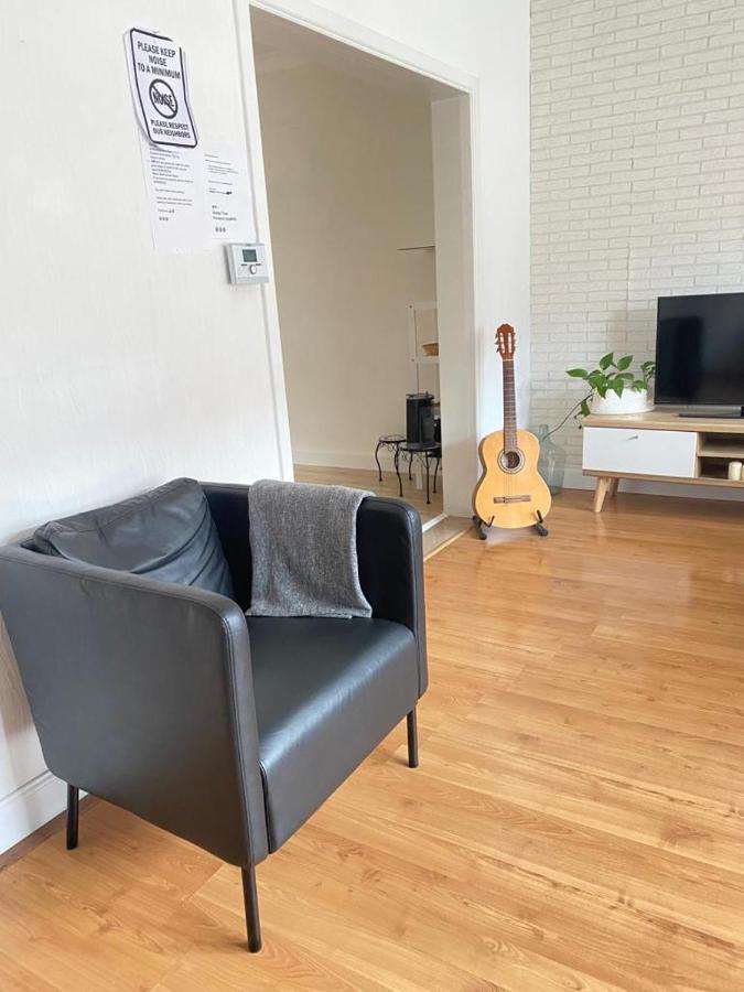 Big Sunset 2 Bedroom House With A Garden Antwerpen Eksteriør billede