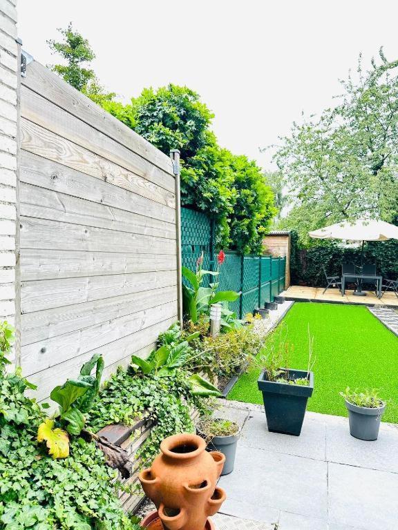 Big Sunset 2 Bedroom House With A Garden Antwerpen Eksteriør billede